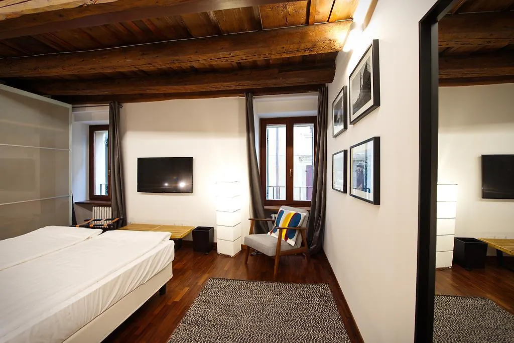 Santa Cecilia Apartment Βερόνα 0*,