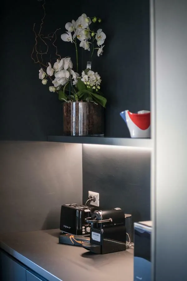 Santa Cecilia Apartment Βερόνα